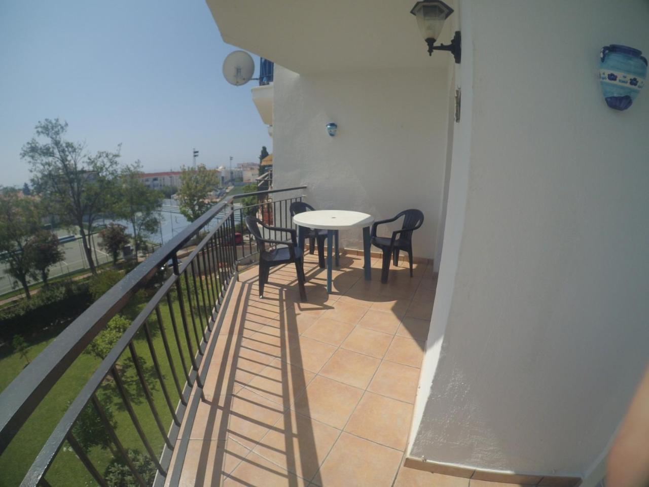 Edf. Almijara 3ºe Lägenhet Nerja Exteriör bild